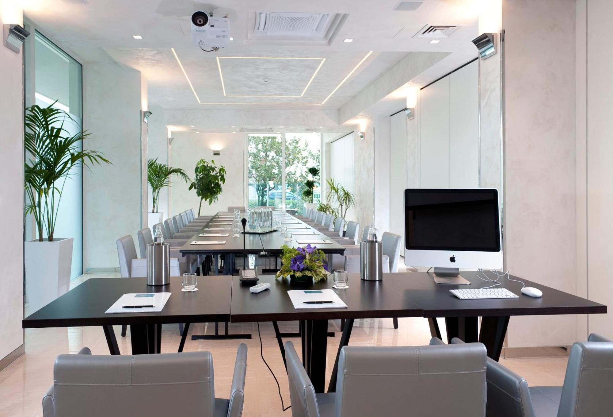 Mercure Hotel Rimini Artis Ngoại thất bức ảnh