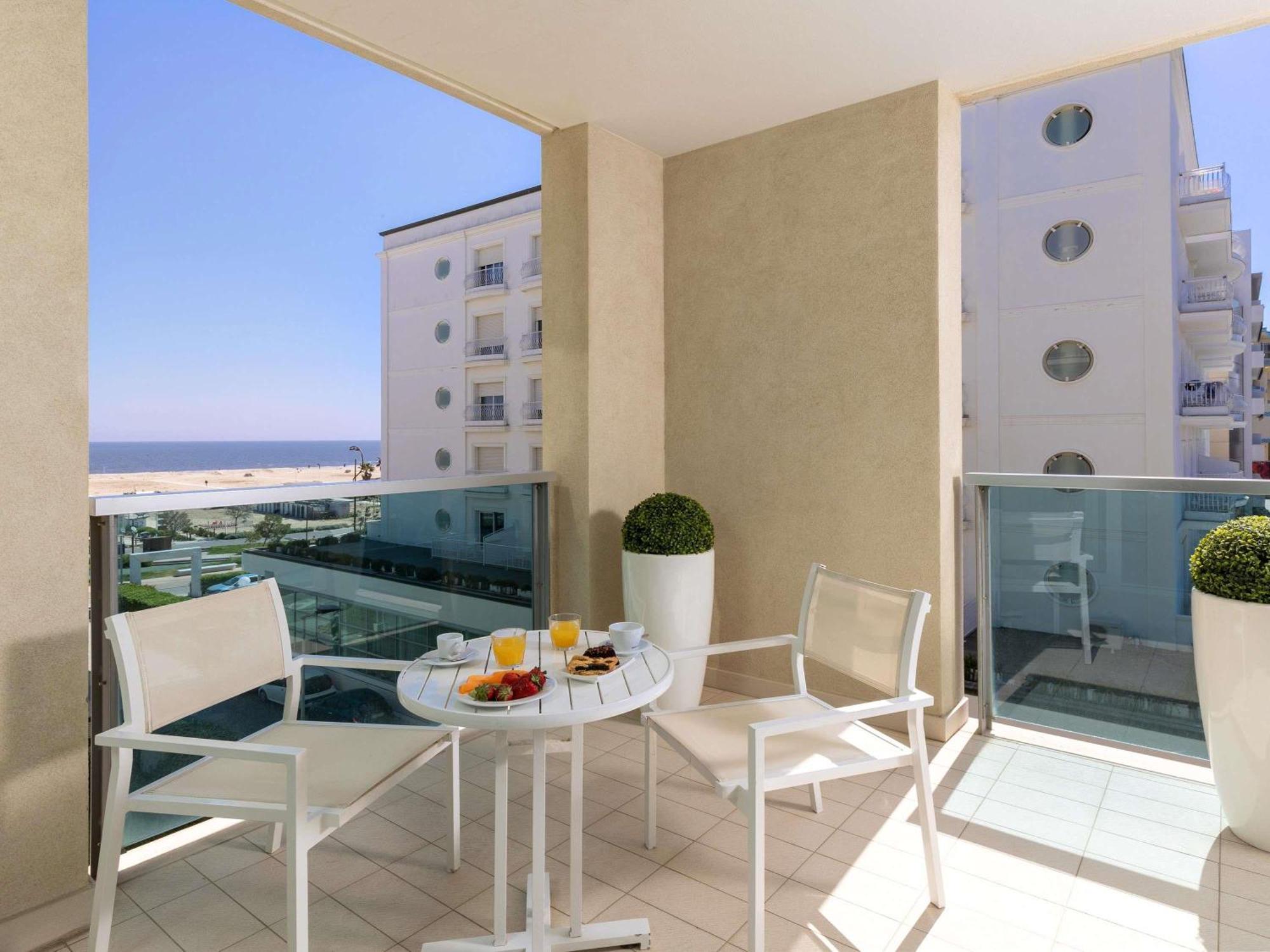 Mercure Hotel Rimini Artis Ngoại thất bức ảnh